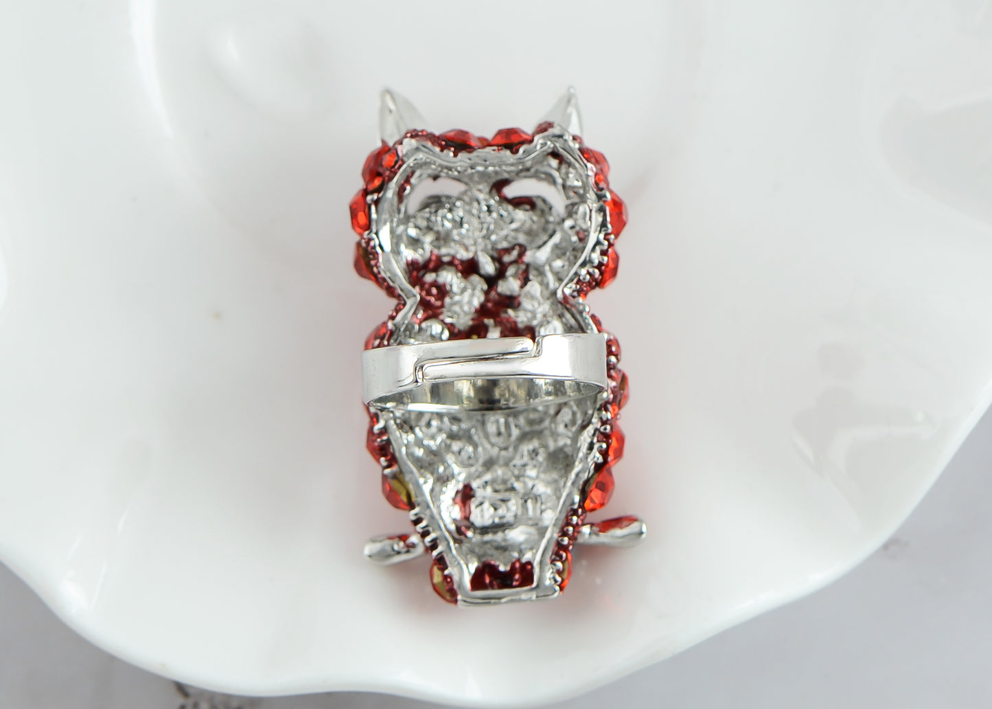 Red Big Eye Ruby Red Devil Owl Perch Bird Ring