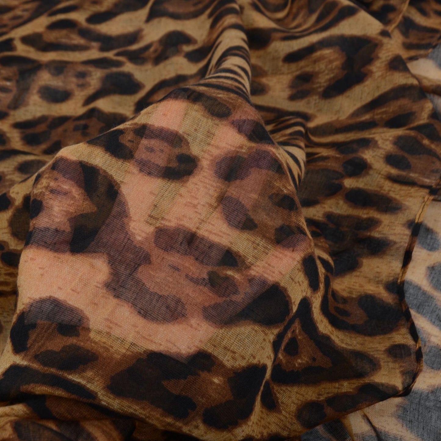 Women's Classic Leopard Print Scarf Lightweight Shawl Wrap Head Scarves