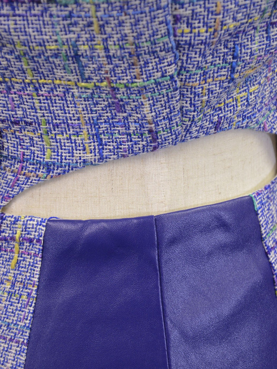 Lush Sleeveless Mid Length Speckled Dress With Faux Leather Trim And Side Cutout - ALILANG.COM