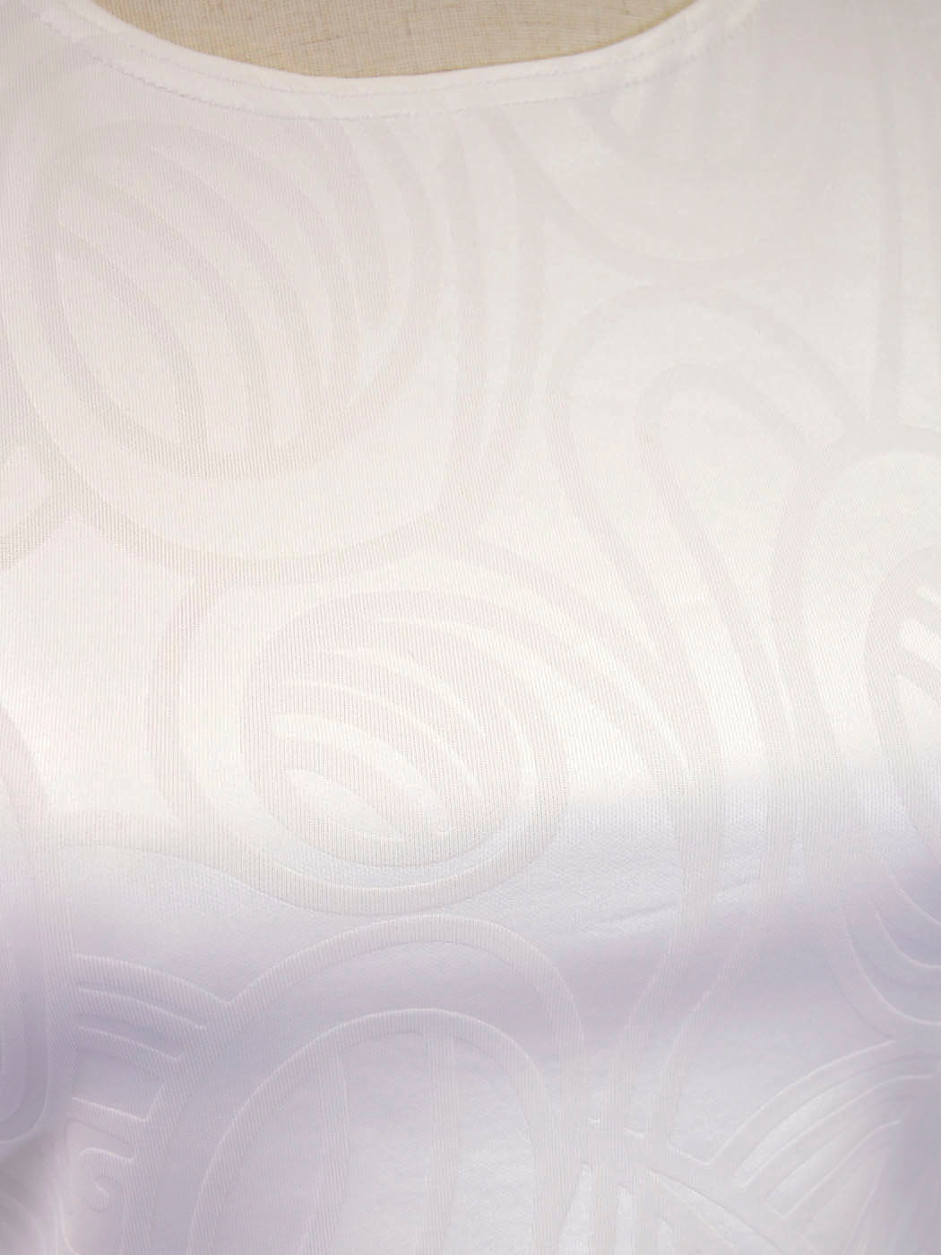 Anna-Kaci White Circle Embossed Scoop Neckline Cropped Top Racer back Tank - ALILANG.COM