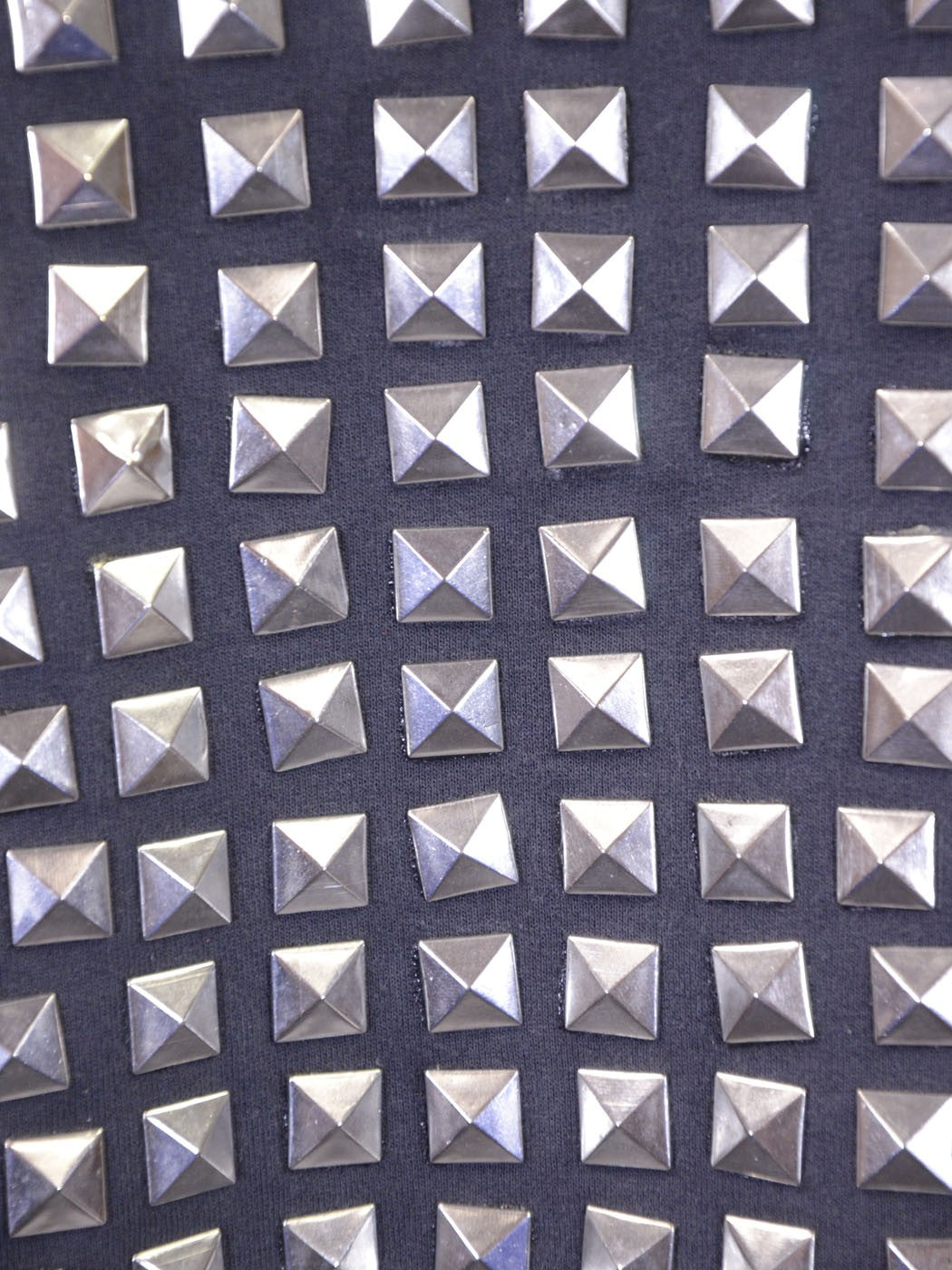 En Creme Studded Heart Shape Pullover Long Sleeves Sweatshirts Sweater - ALILANG.COM