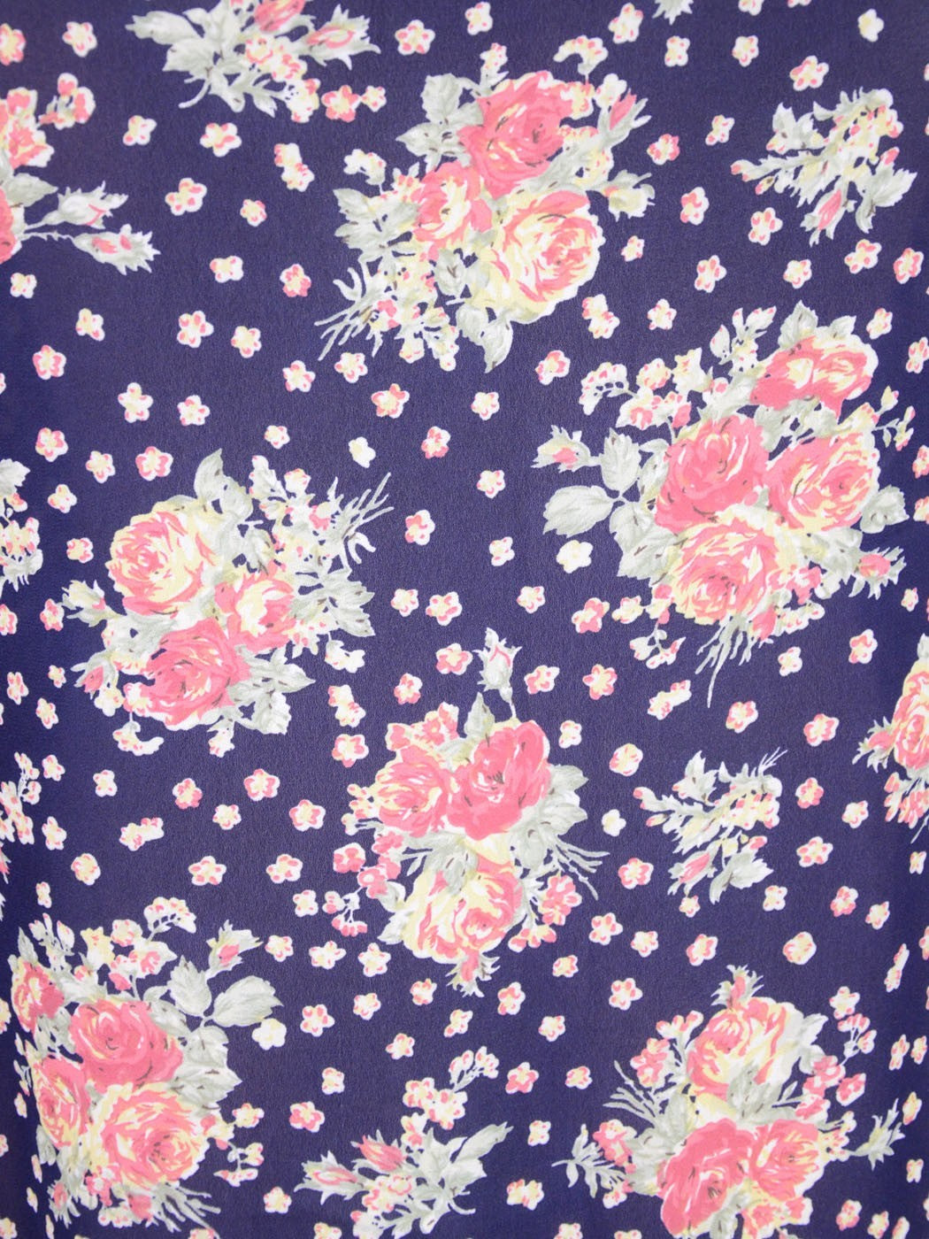 En Creme Rose Garden Bouquet Print Tassel Fringe Hem Kimono Cardigan Wrap