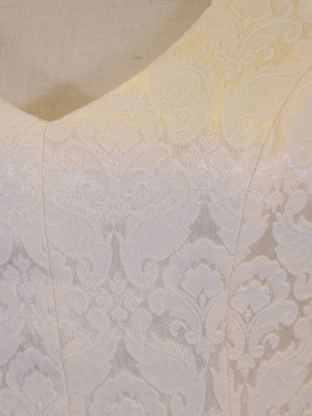 Cals Classic Wedding Cocktail Deep V-Neckline Cutout Back Brocade Formal Dress - ALILANG.COM