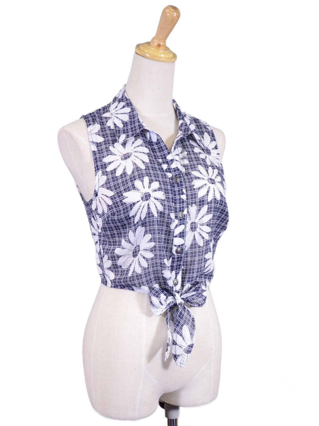 Blue Pepper Country Fair Daisy All Over Print Button Up Collar Cropped Top