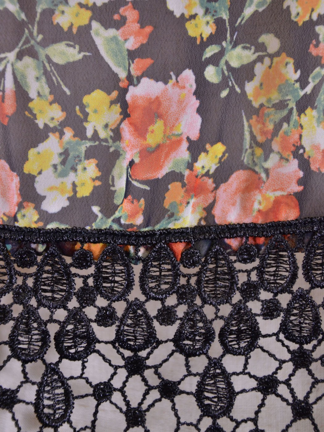 Audrey 3+1 Sweet Admire Garden Floral Chiffon Cropped Top Long Lace Trim