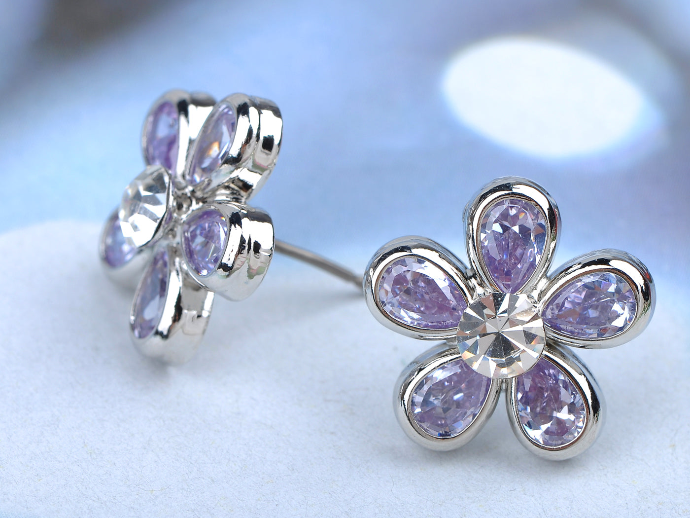 Swarovski Crystal Daisy Earring Necklace Set