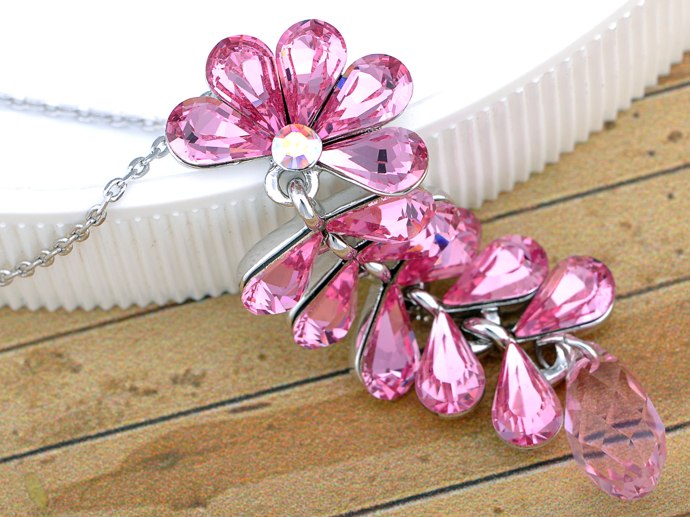 Swarovski Crystal Light Rose Fern Leaf Cluster Asian Element Necklace
