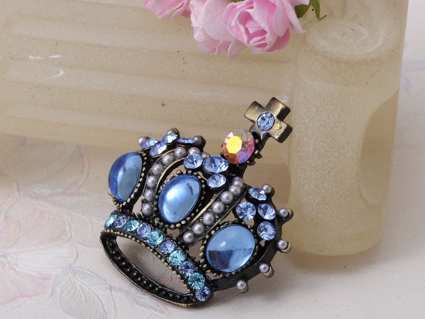 Pink Gem Royal King Crown Jewelry Pin Brooch