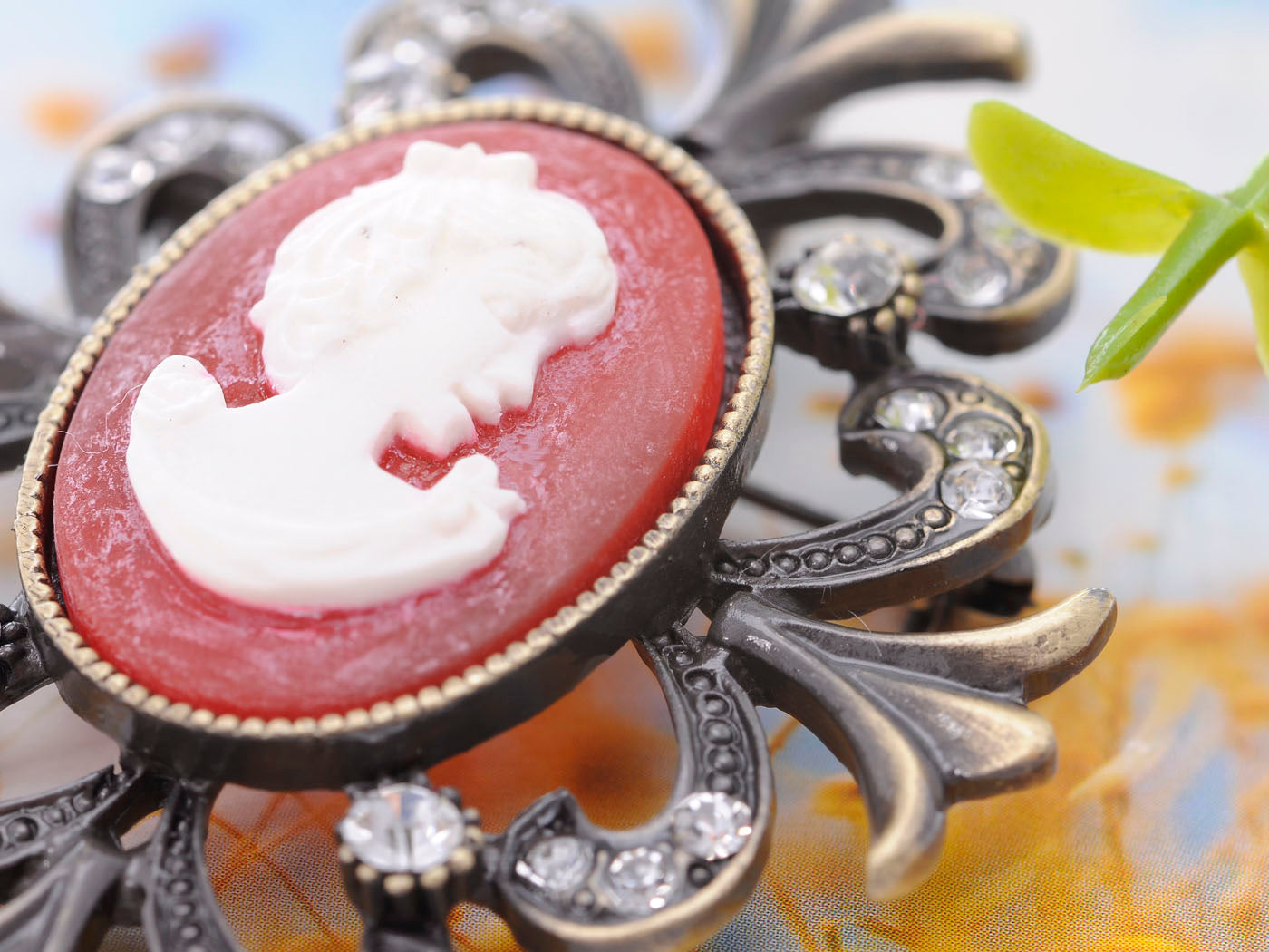 Vintage Reproduction Cameo Maiden Jewelry Pin Brooch