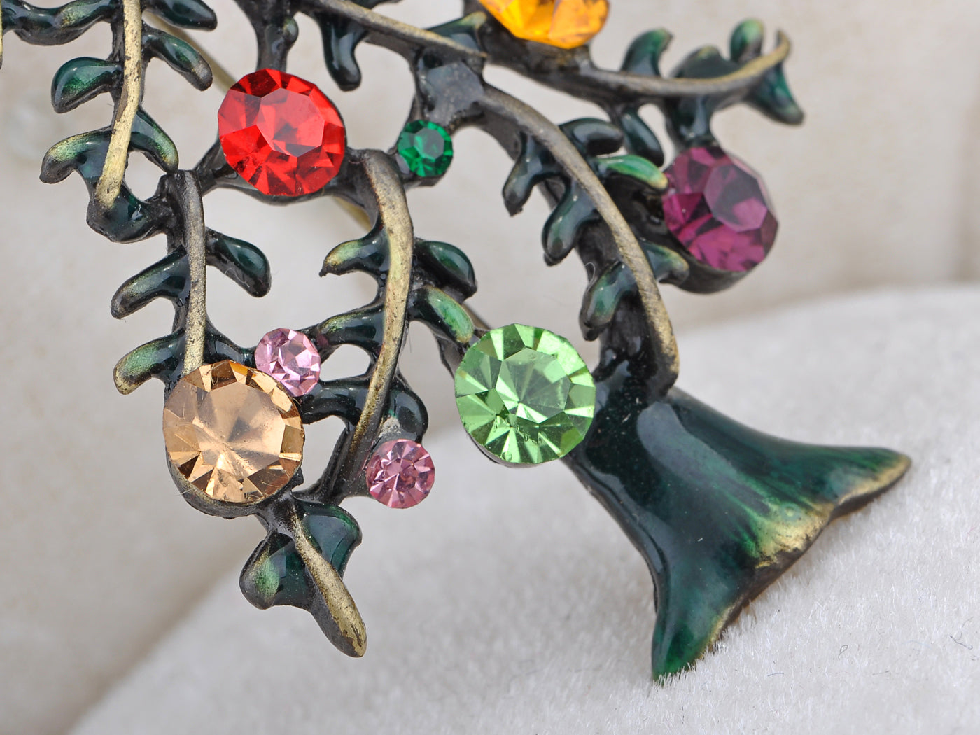 Multicolor Green Holiday Christmas Tree Star Brooch Pin