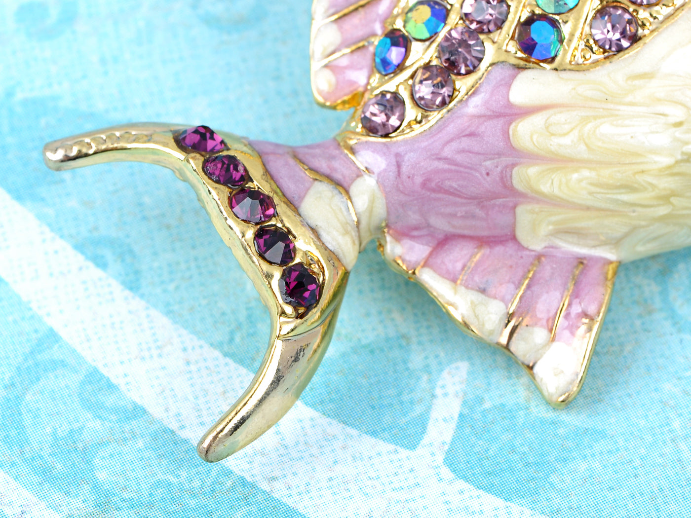 Light Purple Pearlescent Flounder Fish Brooch Pin