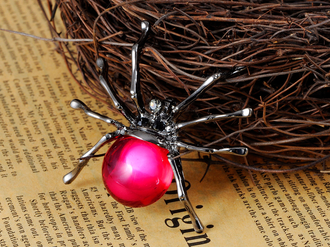 Gun Fat Beaded Body Tarantula Spider Pin Brooch