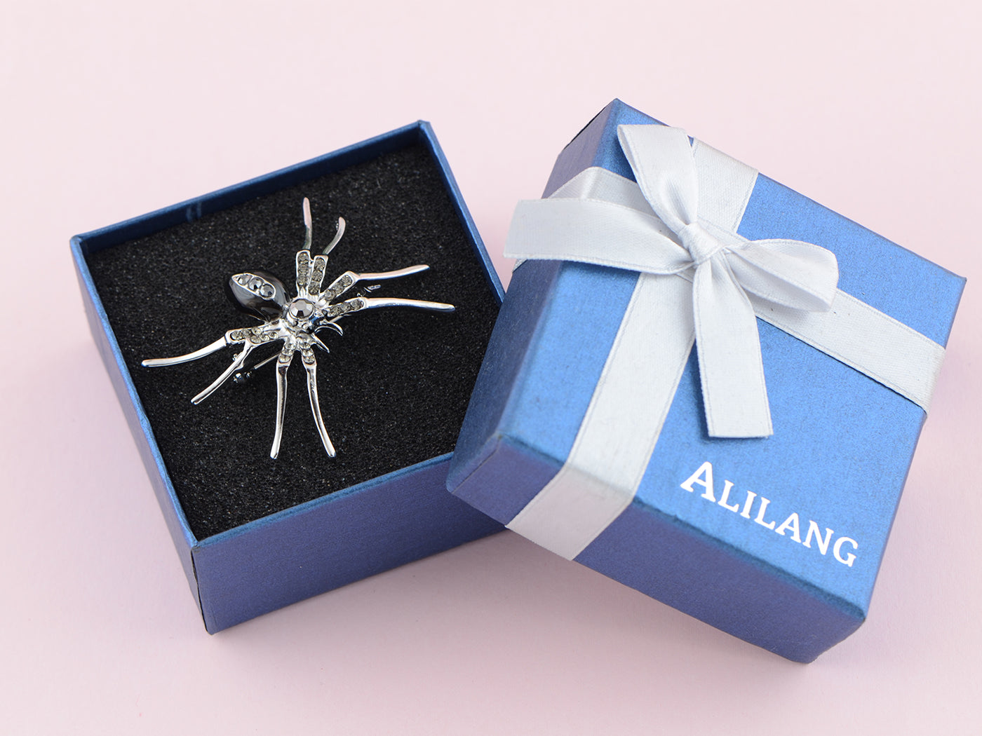 Alilang Silvery Tone Clear Crystal Colored Rhinestones Black Creepy Spider Bug Brooch Pin, Black & Silver