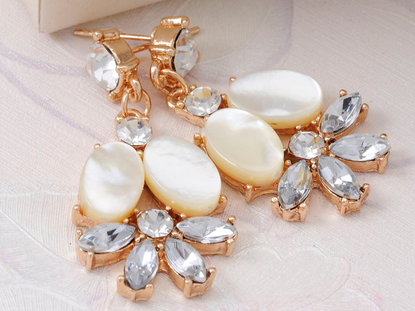 Women Sparkling Jewelry Flower Drop Dangle Earrings For Bridal Wedding