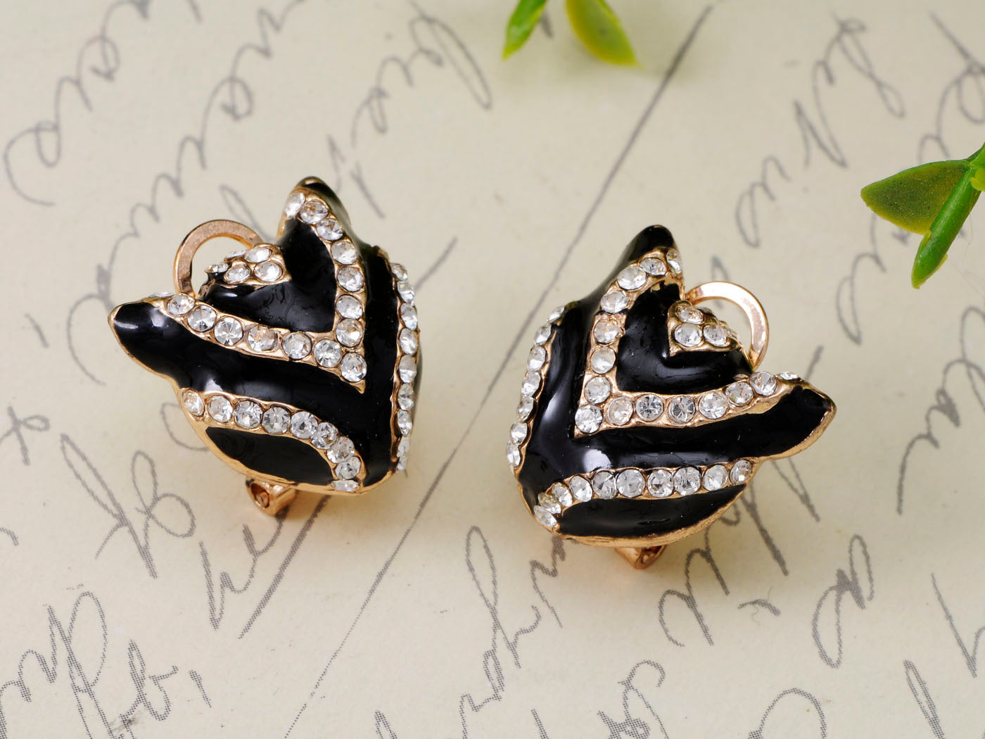 Black Panther Puma Jaguar Kitty Cat Earrings - ALILANG.COM