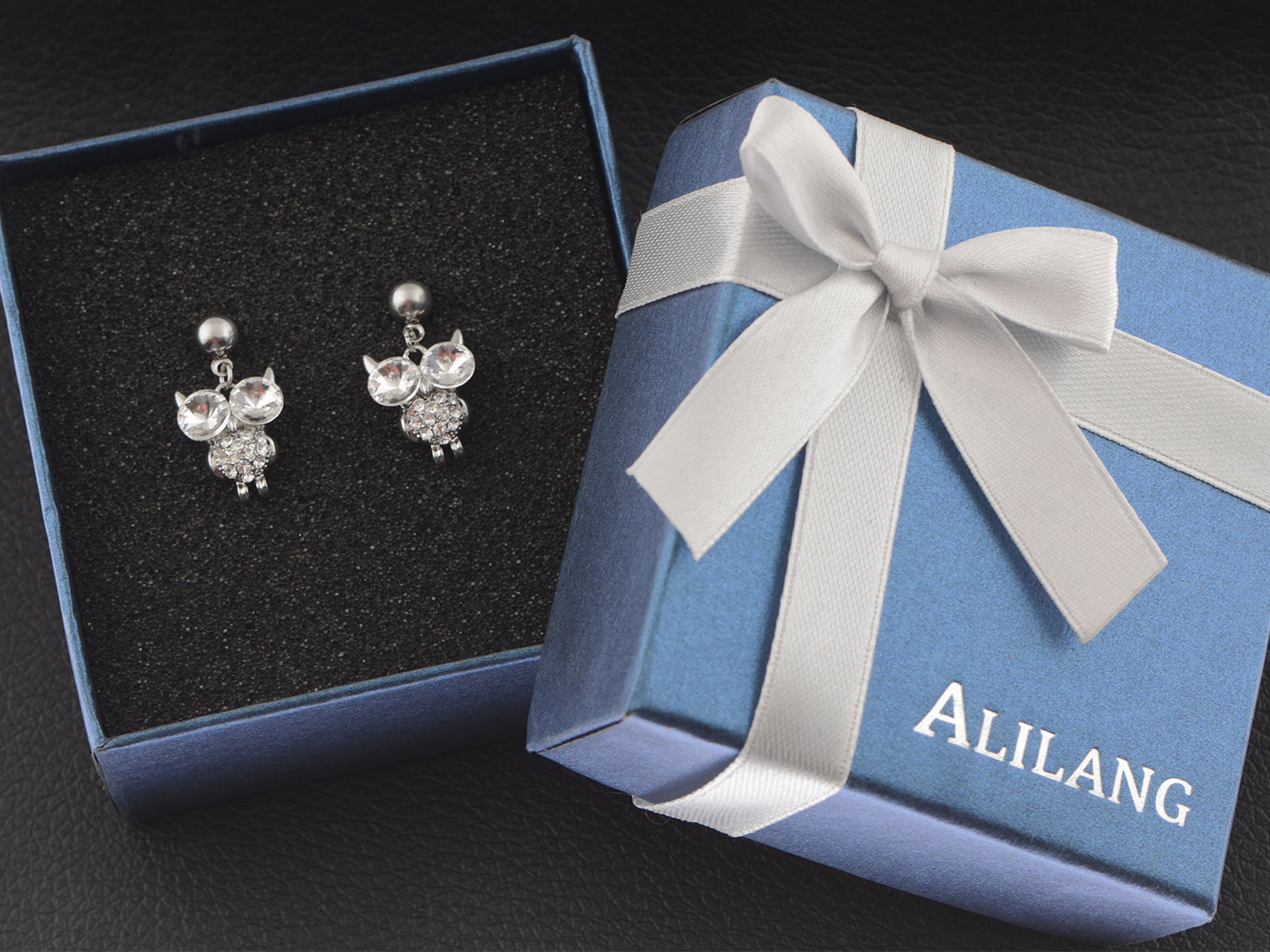 Color Twin Head Eye Horned Owl Element Earrings