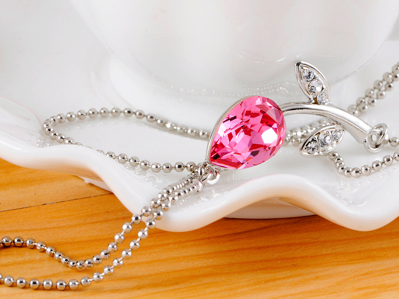 Rose Pink Single Petal Flower Necklace