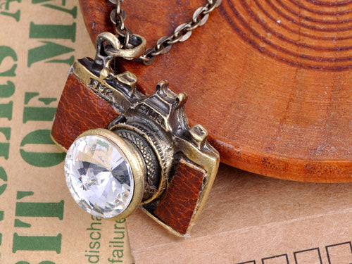 Vintage Like Retro Camera Pendant Necklace