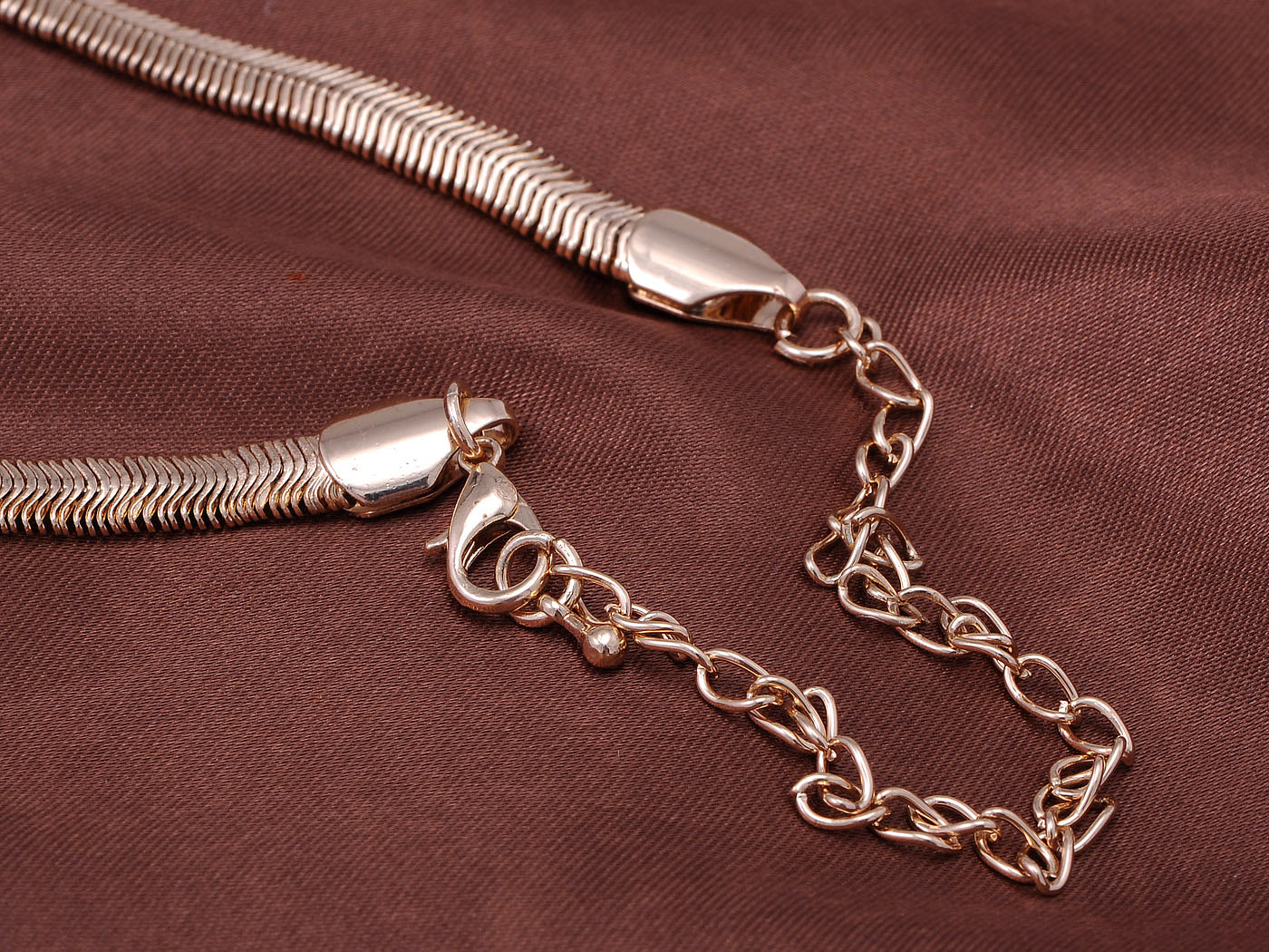 Iridescent Cerulean Flower Petal Garland Slim Chain Necklace - ALILANG.COM