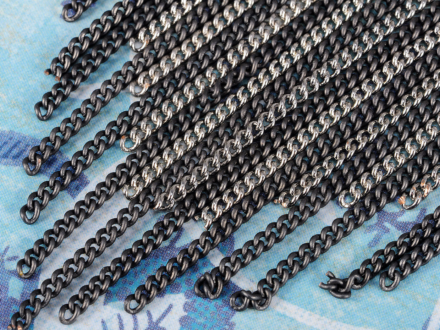 Contemporary Black And Chain Trim Pendant Necklace