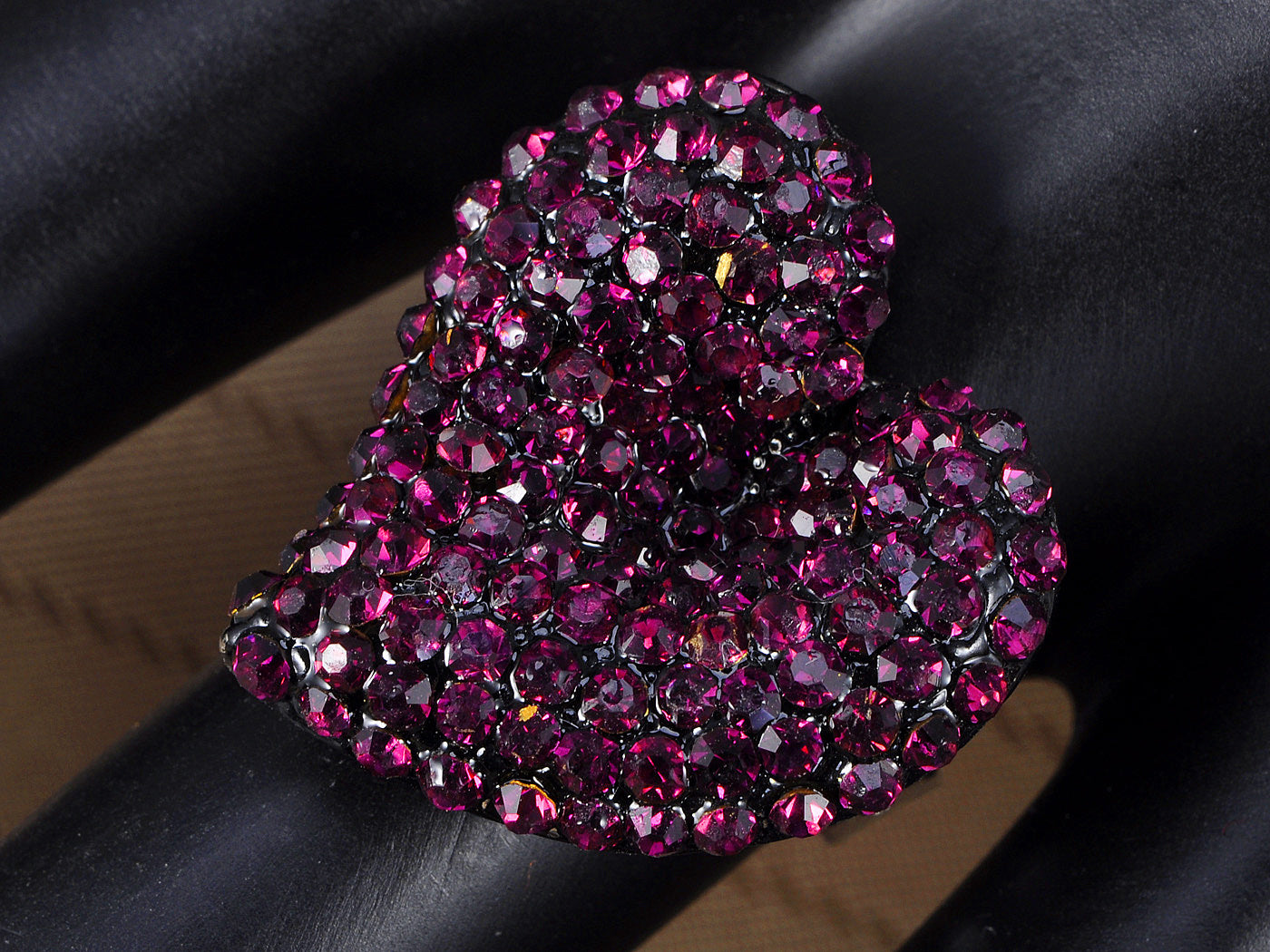 Beating Crushed Amethyst Heart Shape Able Jewelry Ring