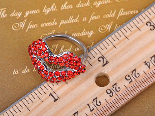 Red Retro Valentines Lips Lipstick Kiss Ring
