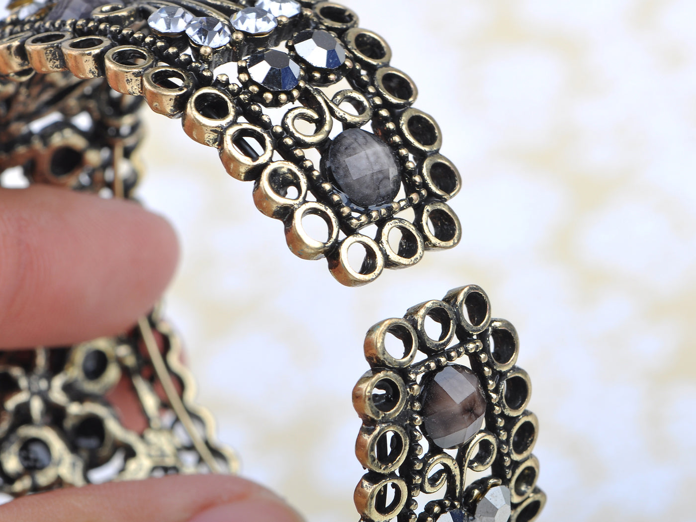 Smoke Black Jewel Floral Antique Inspire Cuff Bangle Bracelet