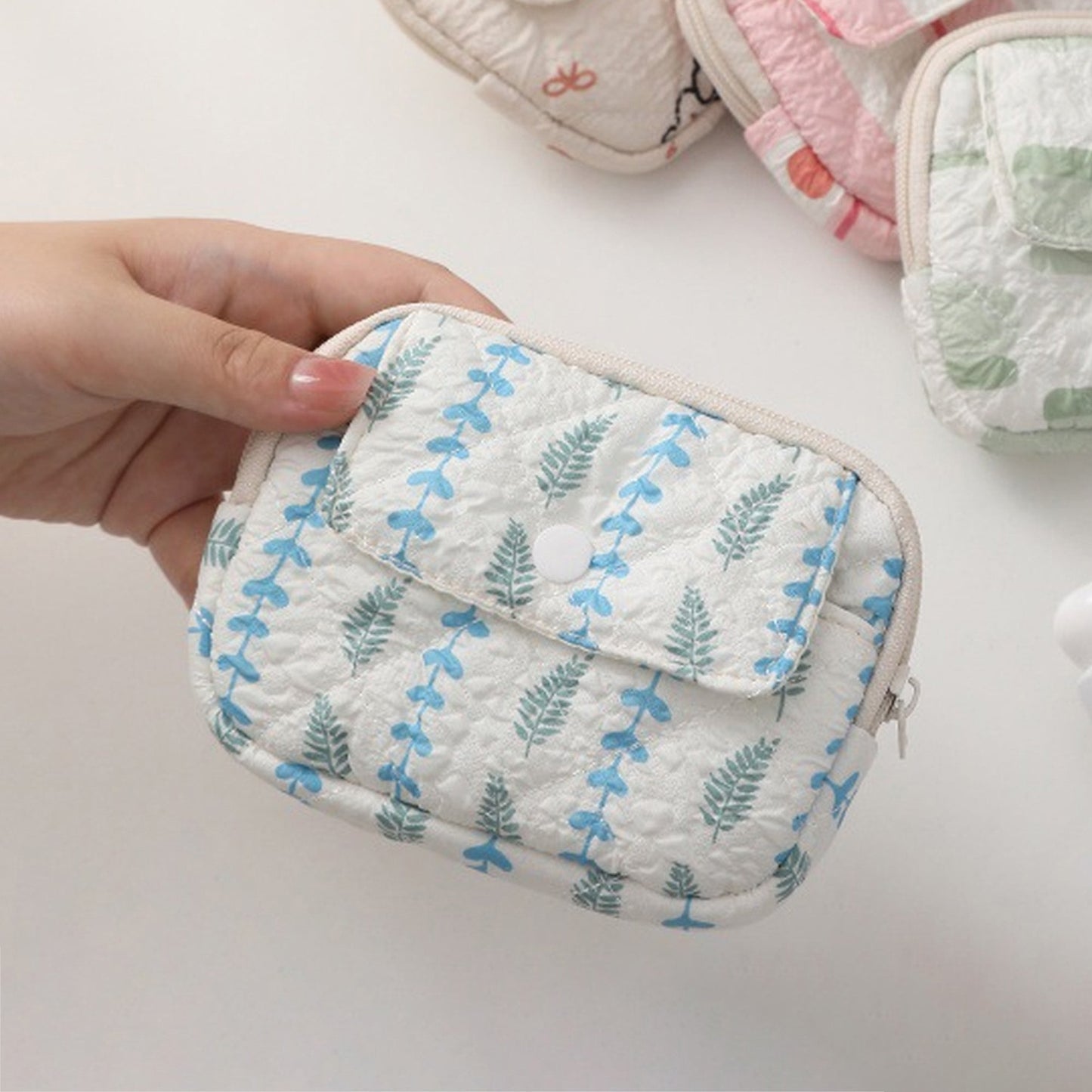 Anna-Kaci Women's Quilted Floral Coin Purse-Small Cosmetic Bag with Zipper and Snap Pocket