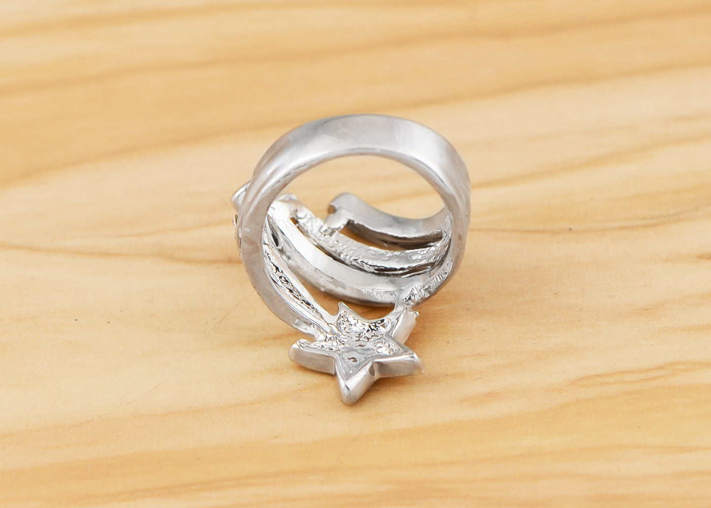 Alilang Women Silver Tone Shooting Star Ring with Clear Rhinestones and Wrap Band Design