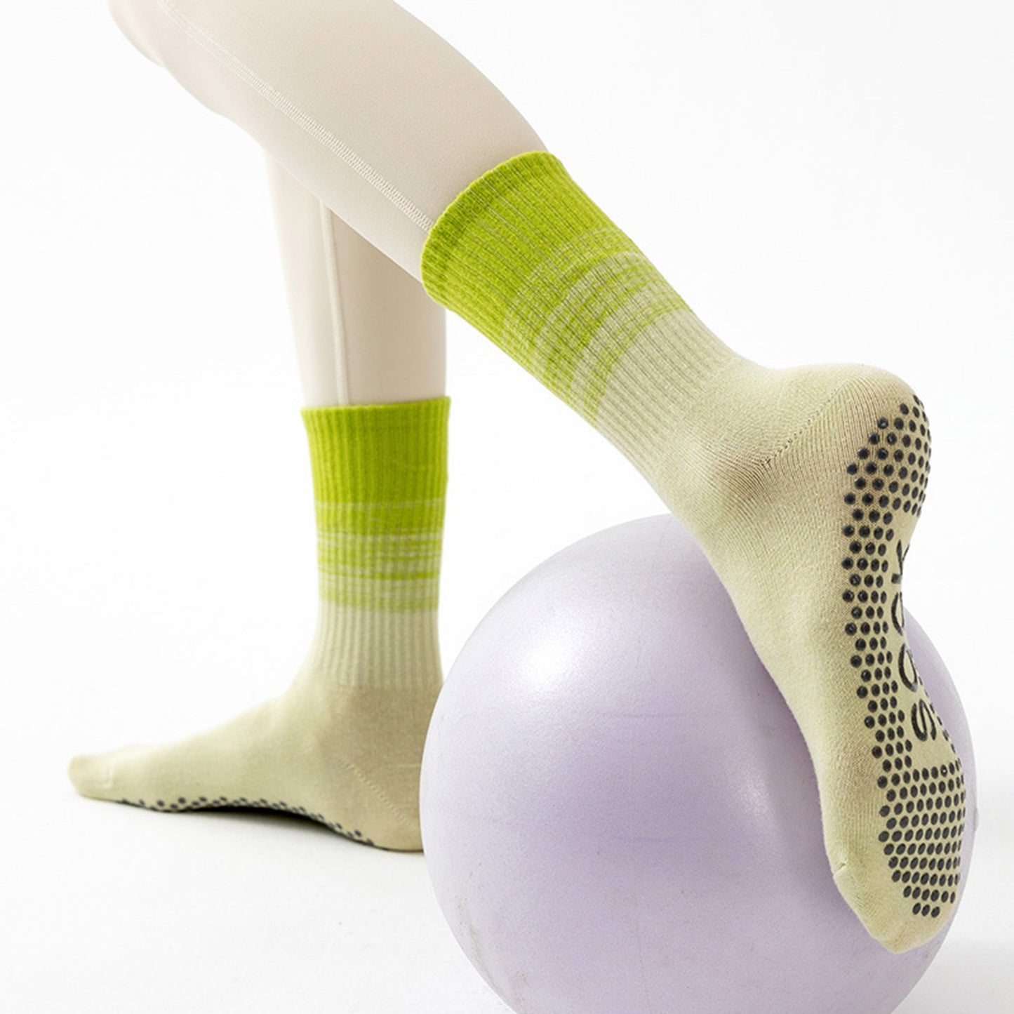 Anna-Kaci 2 Pairs Gradient Ribbed Crew Socks with Non-Slip Grip Bottom for Indoor or Studio Use