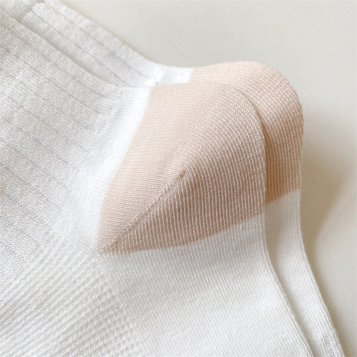 Anna-Kaci Women's Ribbed Ankle Socks with Contrast Toe and Heart Detail for Everyday Casual Wear