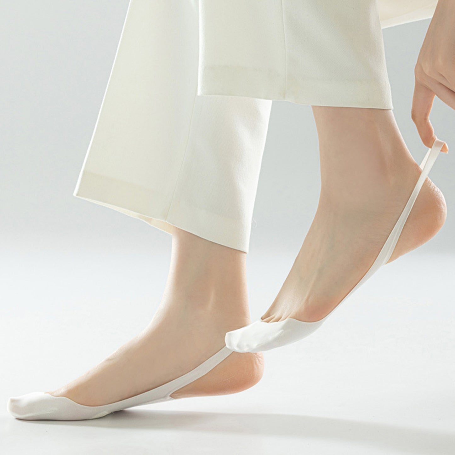 Anna-Kaci Women's 4 Pairs Women's Ballet-Inspired No Show Liner Socks Low Cut Invisible Design with Criss-Cross Elastic Straps and Non-Slip Silicone Heel