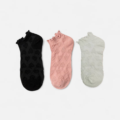 Anna-Kaci Women's 3-Pack Heart Knit Ankle Socks with Ruffle Trim and Soft Stretchy Fabric