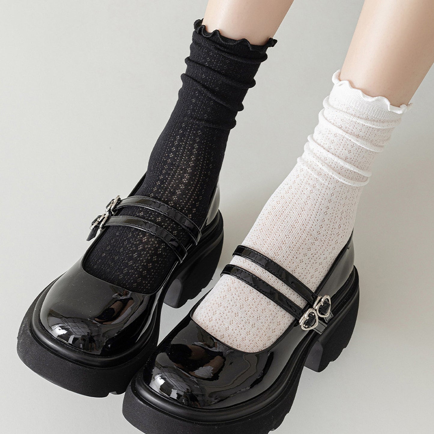 Anna-Kaci 3 Pairs Women's Ruffle Trim Crew Socks Soft Cotton Knit Lightweight Ribbed Texture with Scalloped Edge for Everyday Wear