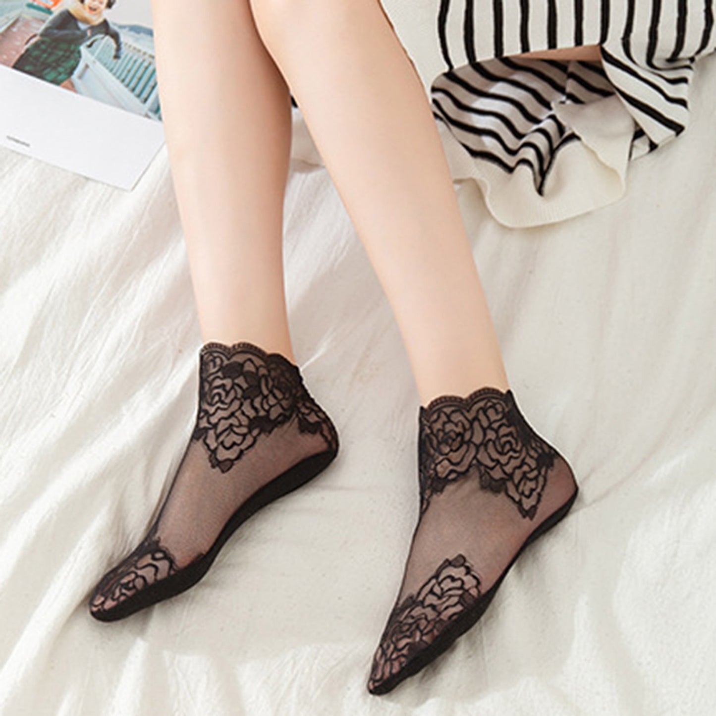 Anna-Kaci 6 Pairs Women's Floral Lace No Show Socks Lightweight Low Cut Sheer Liner with Silicone Heel Grip Elegant Invisible Design for Flats