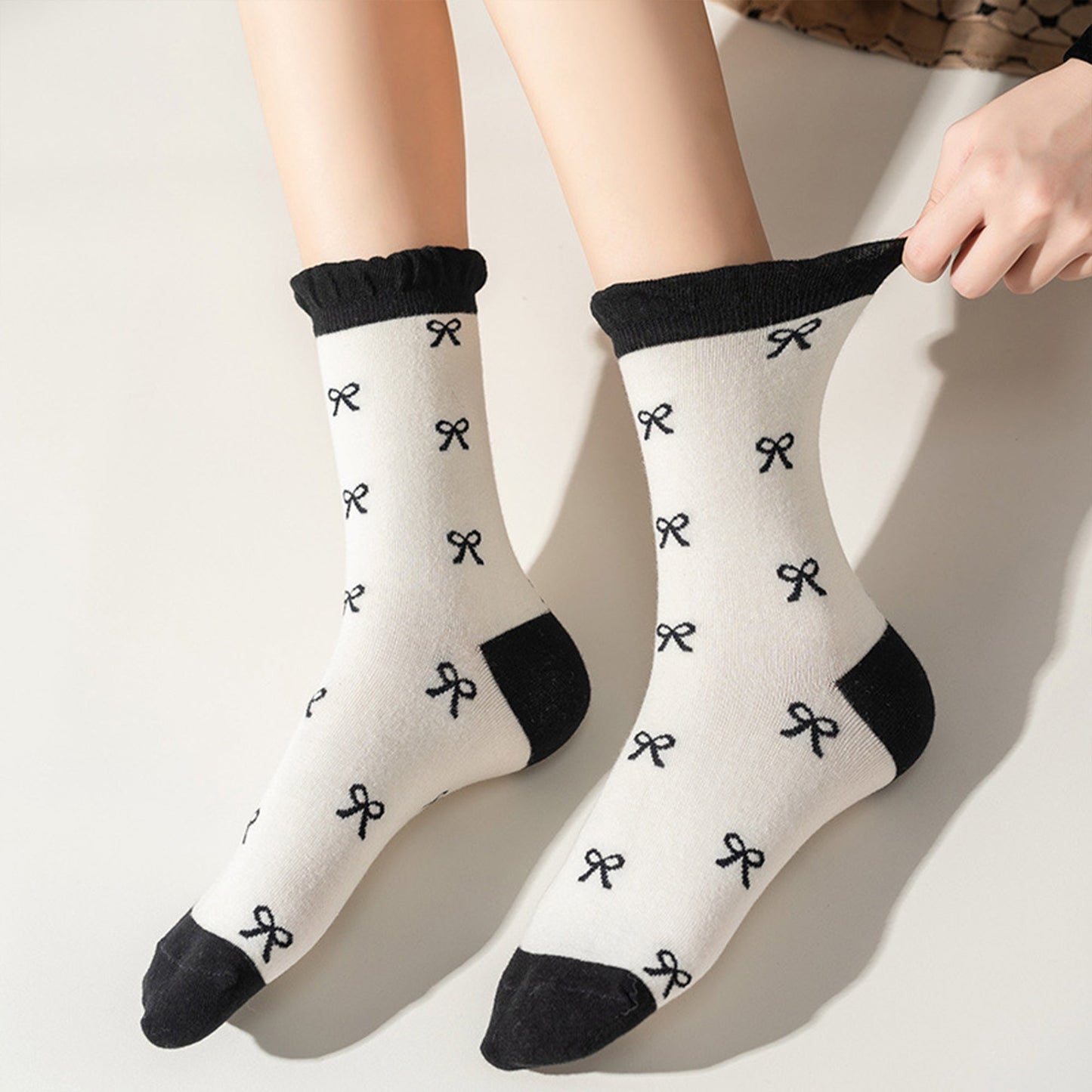 Anna-Kaci 3 Pairs Women's Mid-Calf Socks with Bow Pattern and Ruffled Cuff