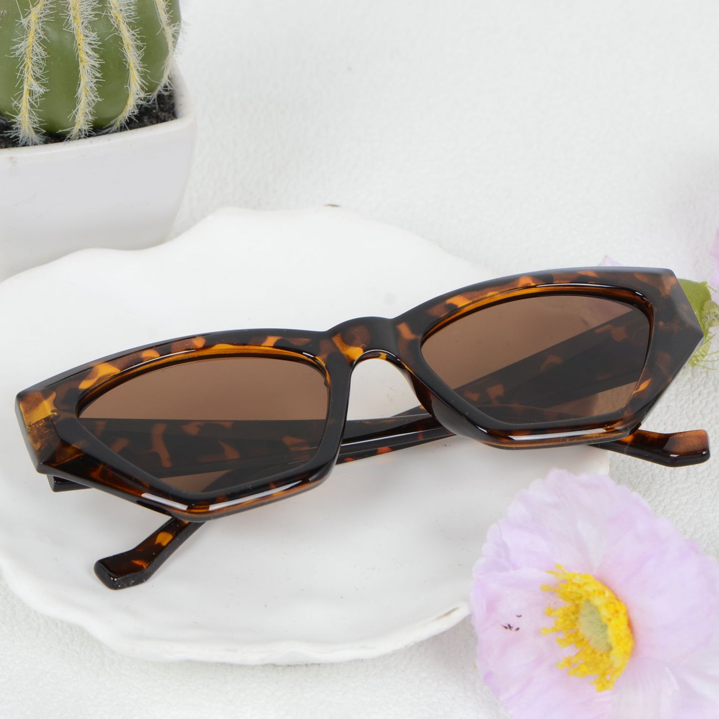 Anna-Kaci Chic Geometric Women's Sunglasses UV400 Protection