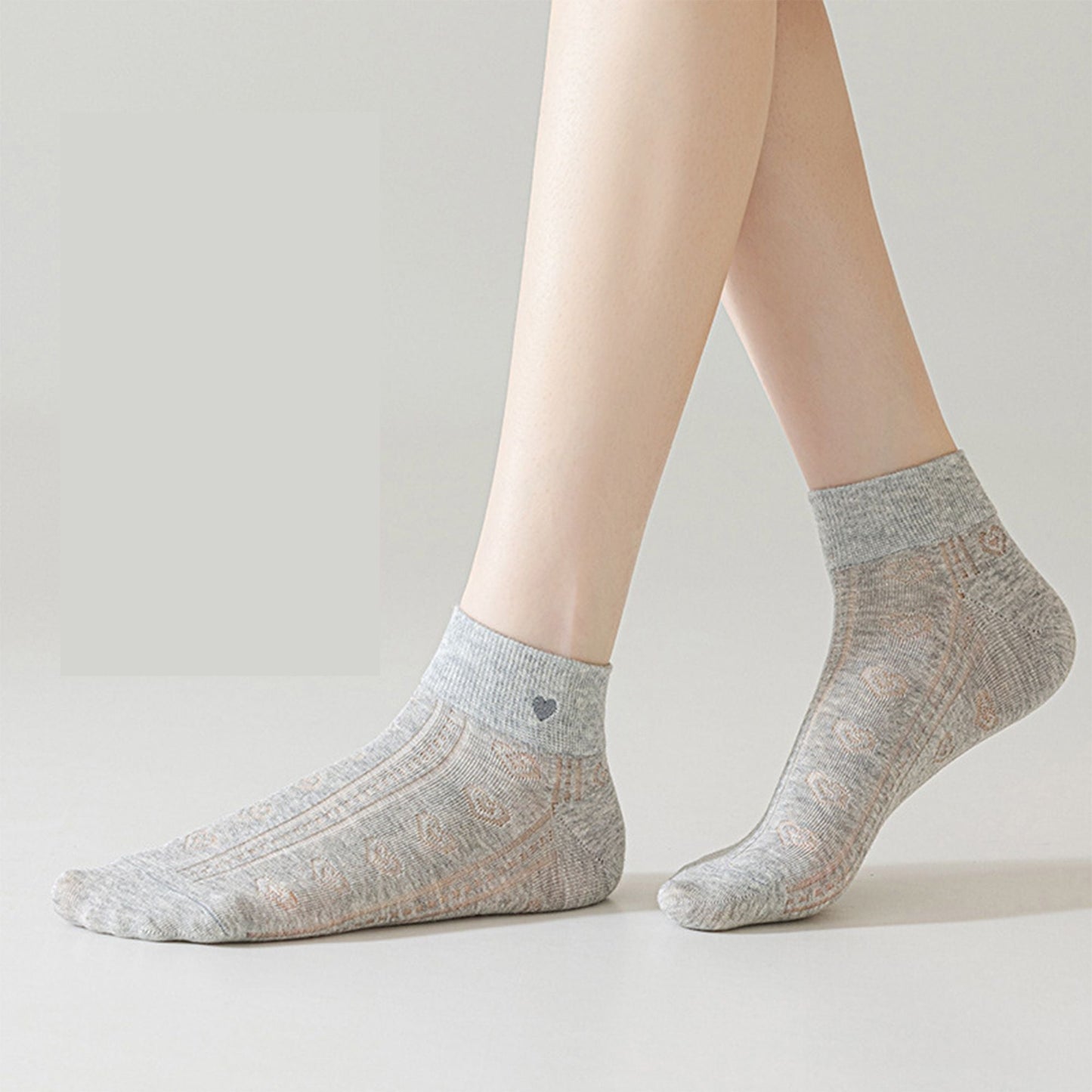 Anna-Kaci 4 Pairs Women's Heart Pattern Breathable Short Crew Socks Soft Stretch Knit Design Multiple Color Options