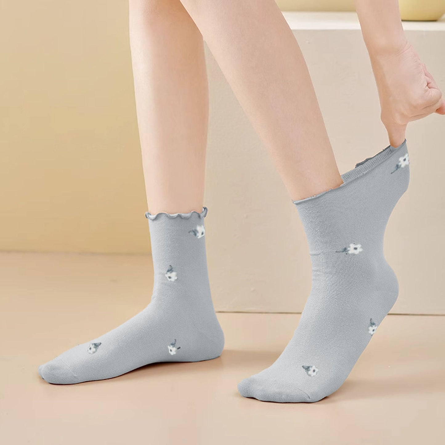 Anna-Kaci Women's Summer Floral Ruffle-Edge Ankle Socks 5Pk