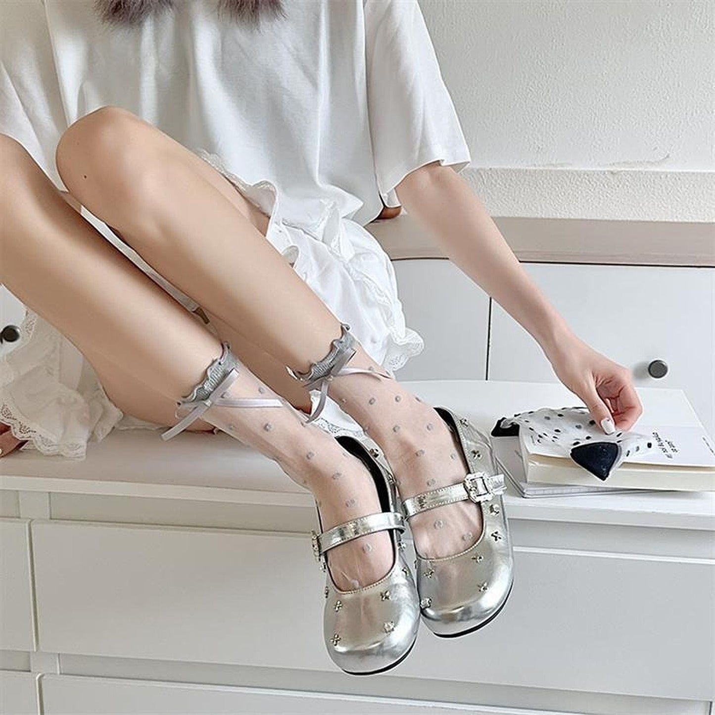 Anna-Kaci Women's Sheer Polka Dot Ankle Socks with Bow Detail 6pk