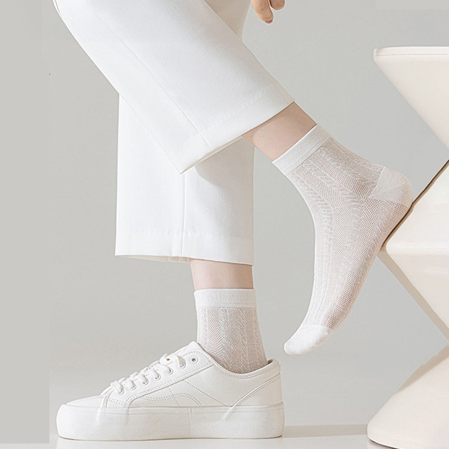 Anna-Kaci Womens Lightweight Breathable Crew Socks 4-Pack Delicate Knit Pattern Soft Stretch Comfort Fit