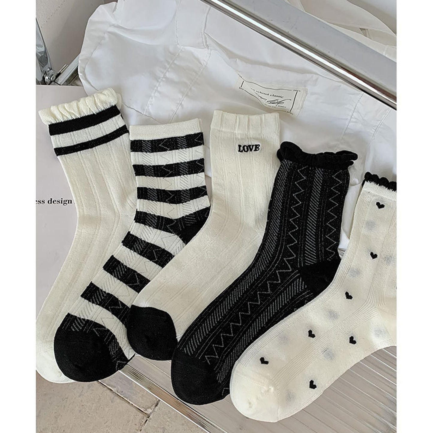 Anna-Kaci 4 Pairs Women's Crew Socks with Black and White Patterns Soft Cotton Texture Heart and Stripe for Flats and Dress Shoes