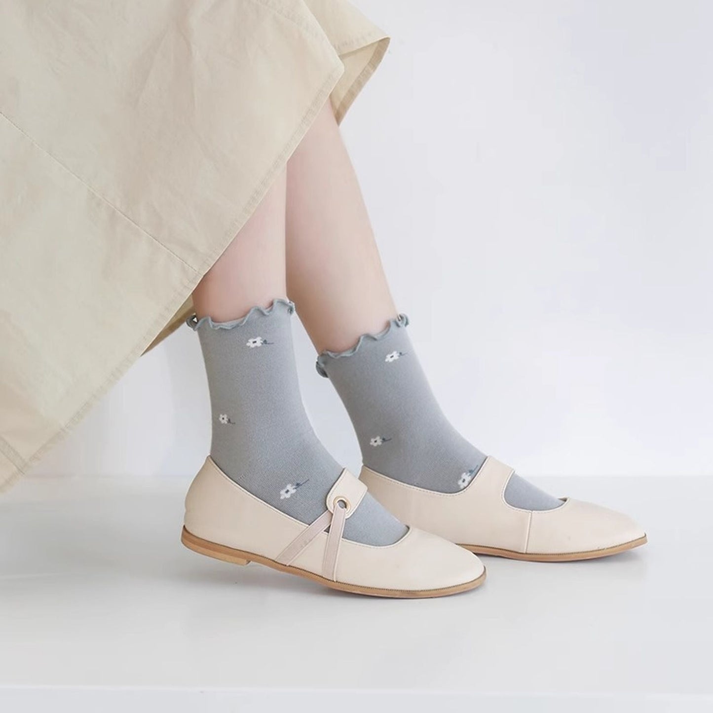 Anna-Kaci Women's Summer Floral Ruffle-Edge Ankle Socks 5Pk