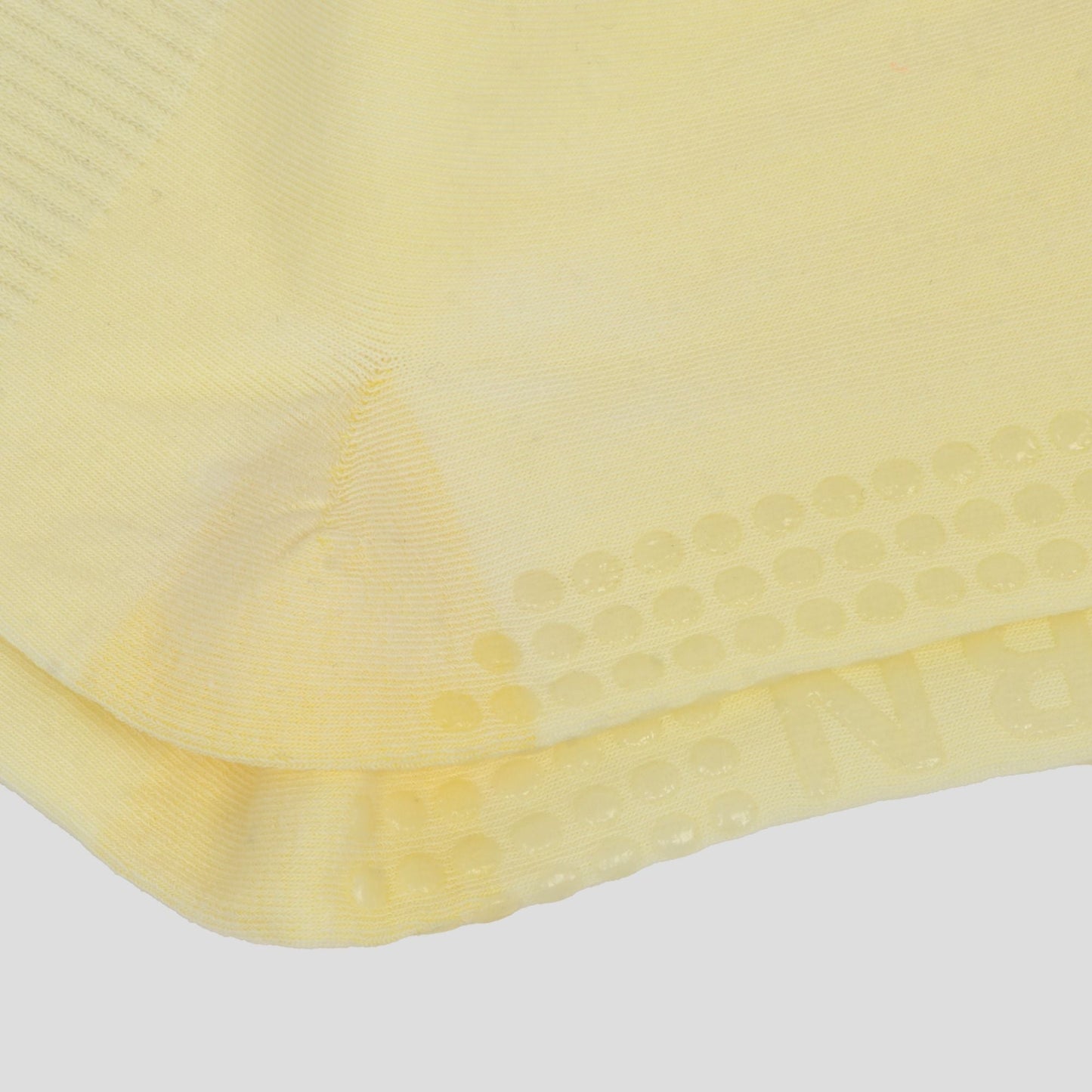 Anna-Kaci Women's Gradient Color Athletic Crew Socks Non Slip Silicone Cushioned Sole for Yoga Jogging 2 Pairs