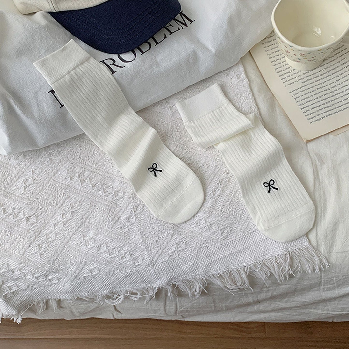 Anna-Kaci Women's Ribbed Ankle Socks with Bow Embroidery 6Pk