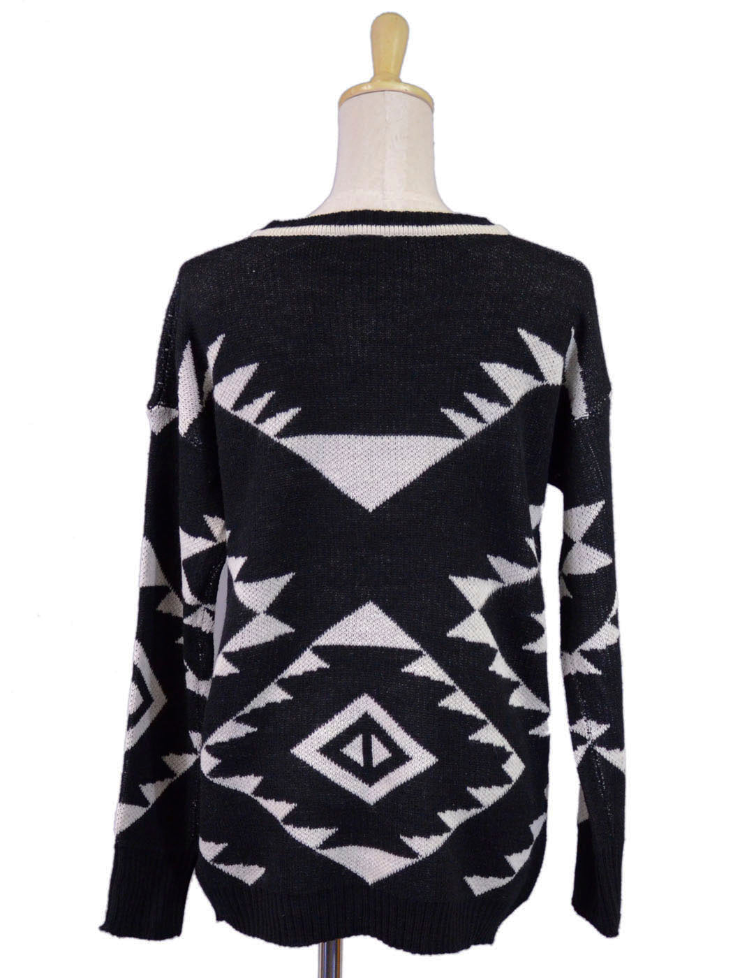 Anna-Kaci Black And White Scoop Neckline Diamond Long Sleeved Knitted Jumper - ALILANG.COM