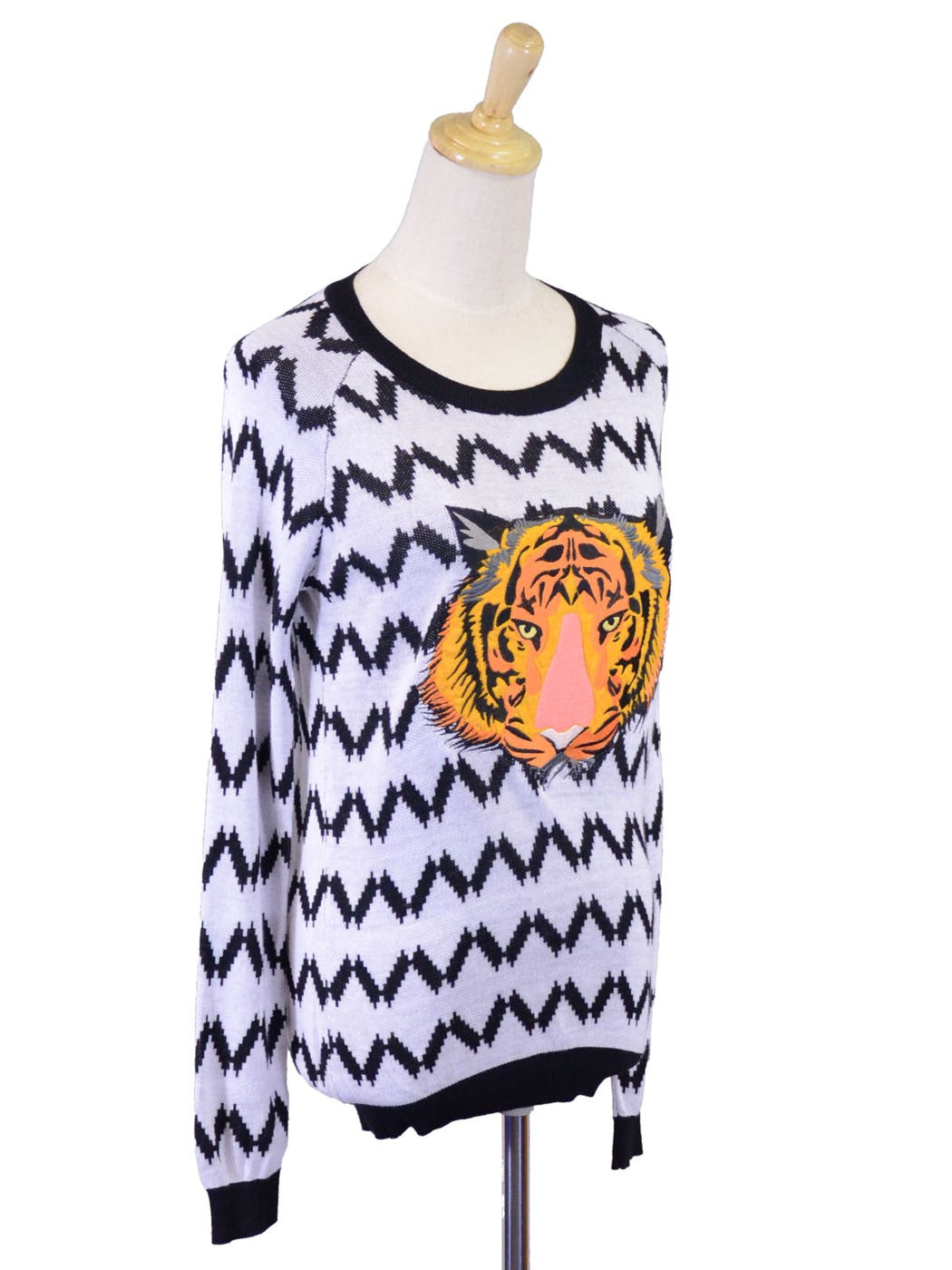 Oxford Circus Ferocious Tiger Face Embroidery Patch Pullover Long Sleeve Sweater - ALILANG.COM