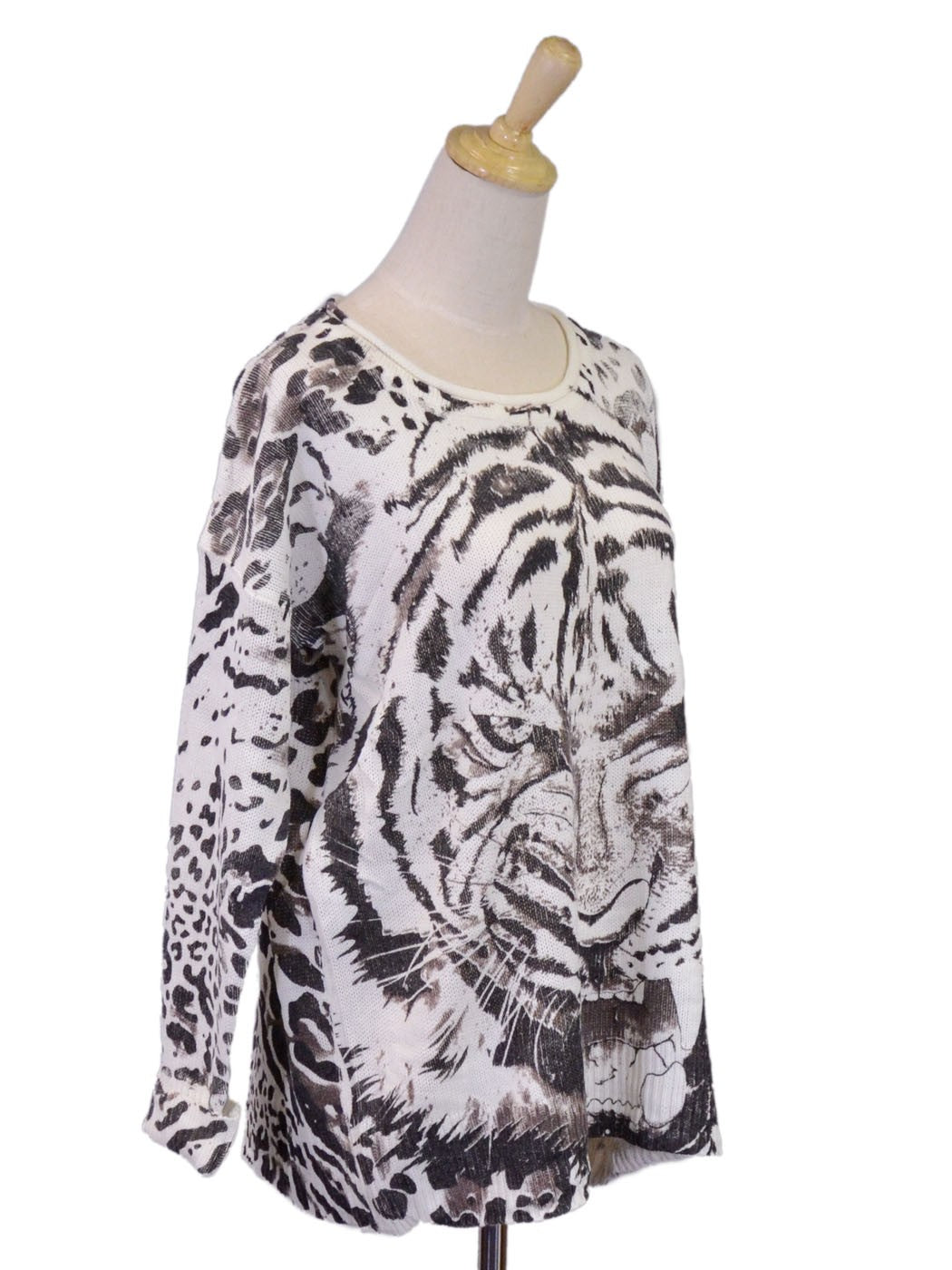 Anna-Kaci Ferocious Wild Tiger Face Print Long Sleeves Knit Pullover Sweater Top