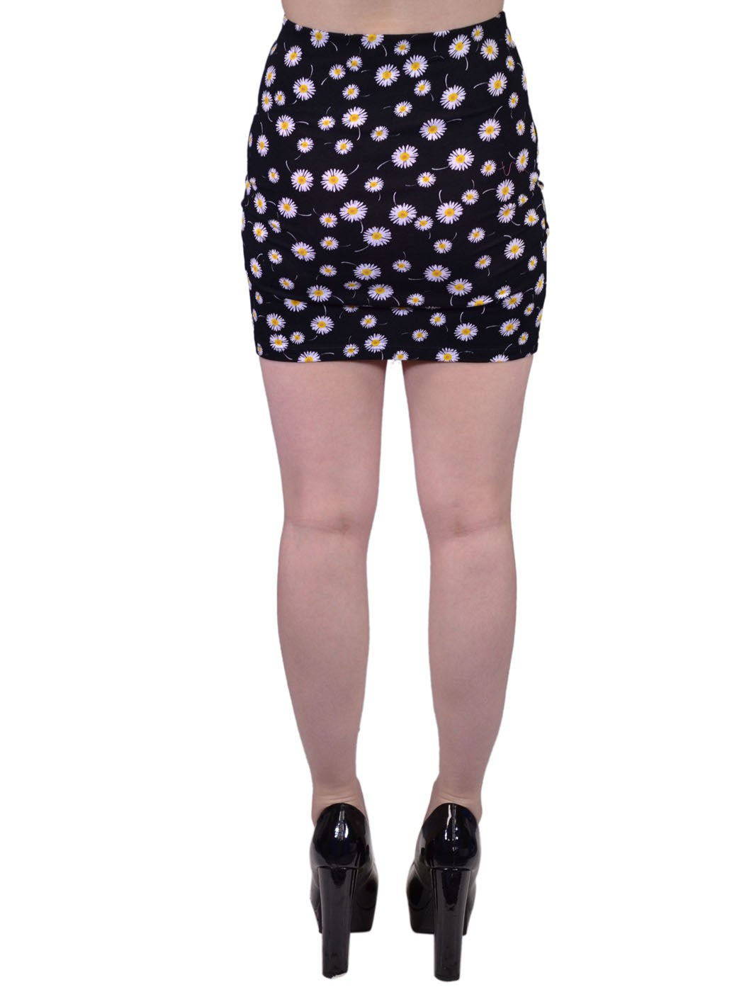 Lush Forever Sweet Daisy All Over Print Spandex Cross Over Knit Mini Skirt