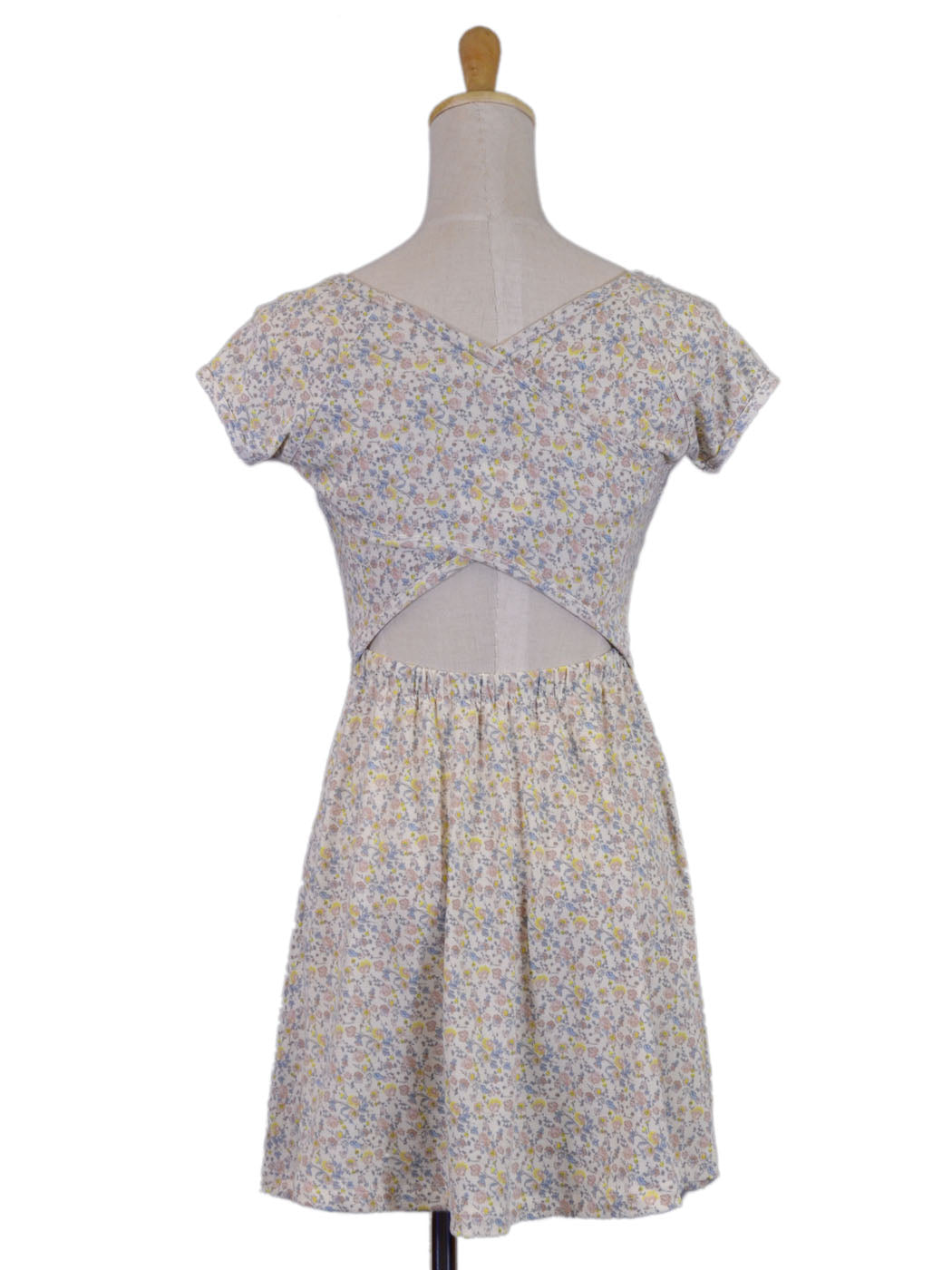 En Creme Tiny Floral Print Criss Cross Back Raglan Sleeves Fit Flare Knit Dress